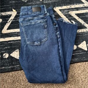 Buckle Women's Skinny Jeans - Dark Blue